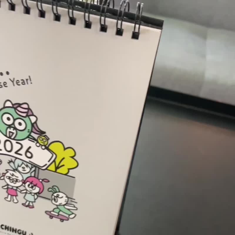 BOBO CHINGU :)  2026桌历 马年创意插画 - 年历/台历 - 纸 