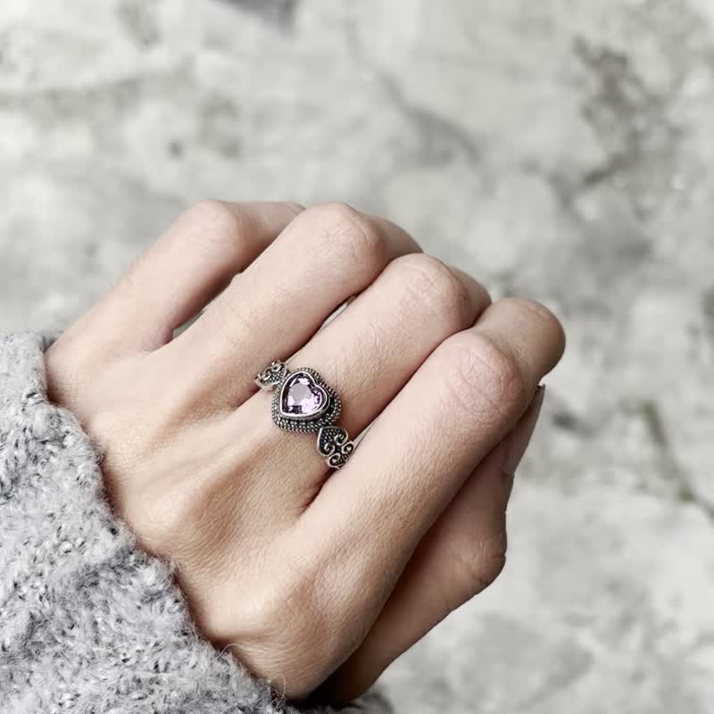 喜迎瑶 925银 紫水晶 天然石 活口 戒指 民族风 复古 手工银饰 - 戒指 - 水晶 银色