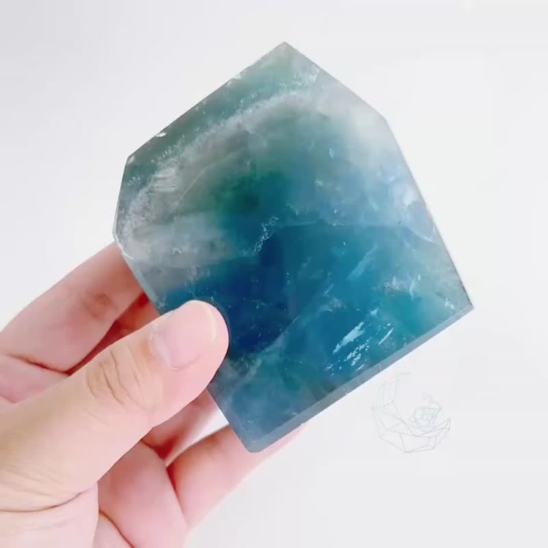 萤石 随型 千岁绿 熨斗目色 烟波浩瀚感 太空星光 海洋潮汐 - 摆饰 - 水晶 多色