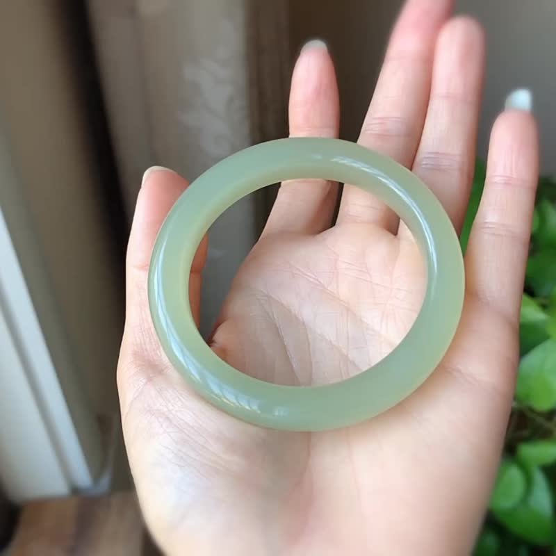 天然冰底晴水和田玉手镯 精品青海料玉镯56圈口 平安喜乐顺遂无忧 - 手链/手环 - 玉石 