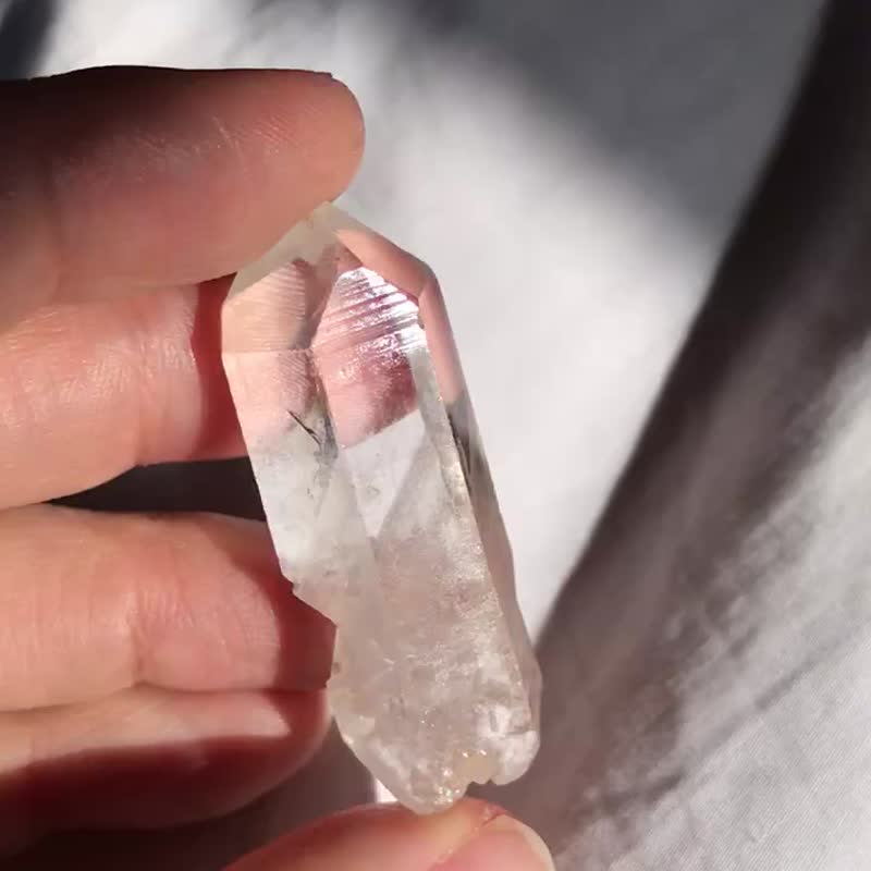 白水晶 透体彩虹 刀刻纹 印记 白水晶簇 手握 - 摆饰 - 水晶 透明