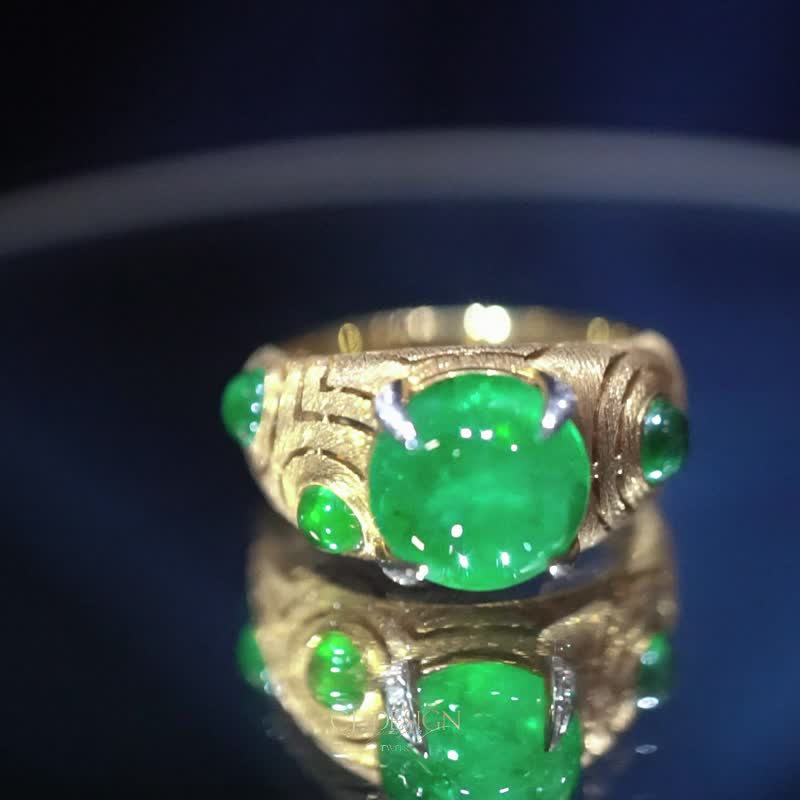 【祖母的祝福】CJ Design 18K金镶嵌祖母绿钻石戒指 高级珠宝 - 戒指 - 宝石 绿色