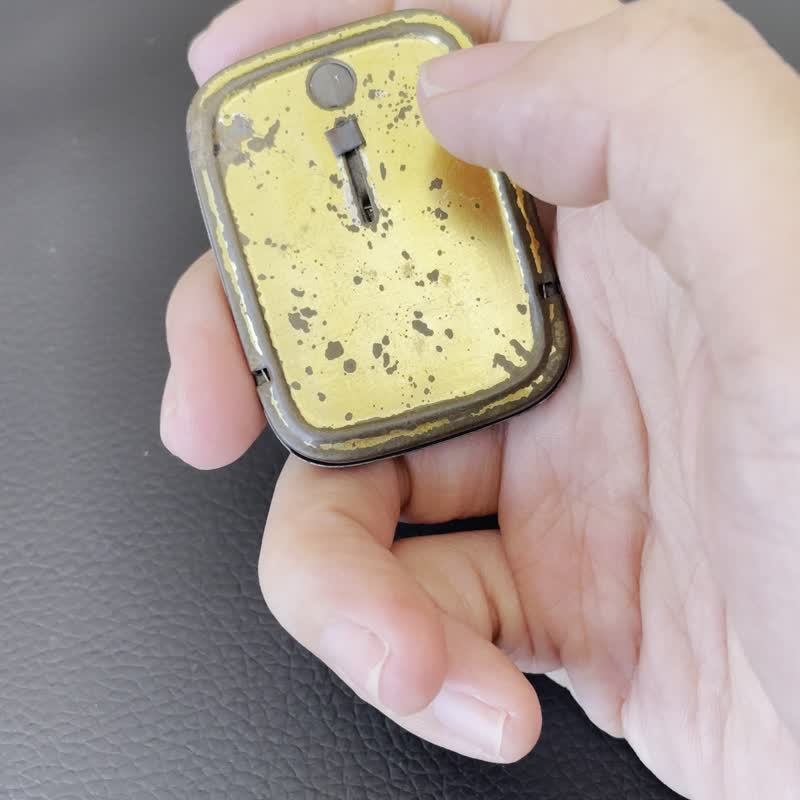 古董Vintage日本东京少见老铁盒 药盒 怀中药 w224 - 其他 - 其他金属 金色