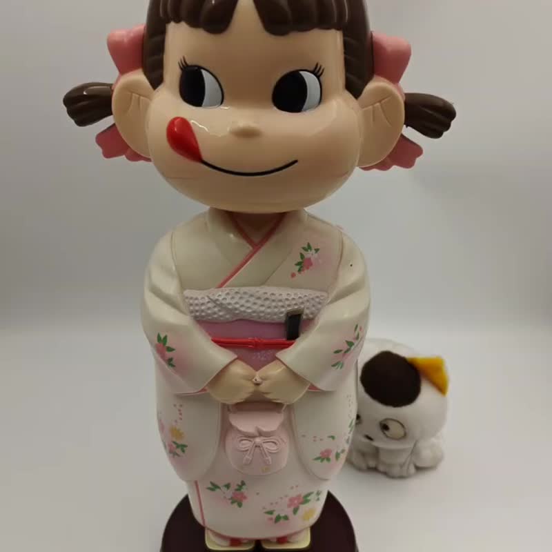2010年不二家樱花摇头妹 - 玩偶/公仔 - 塑料 多色