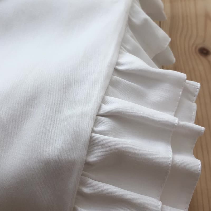 带有荷叶边的白色被套，天然100% 棉缎 - 寝具 - 棉．麻 白色