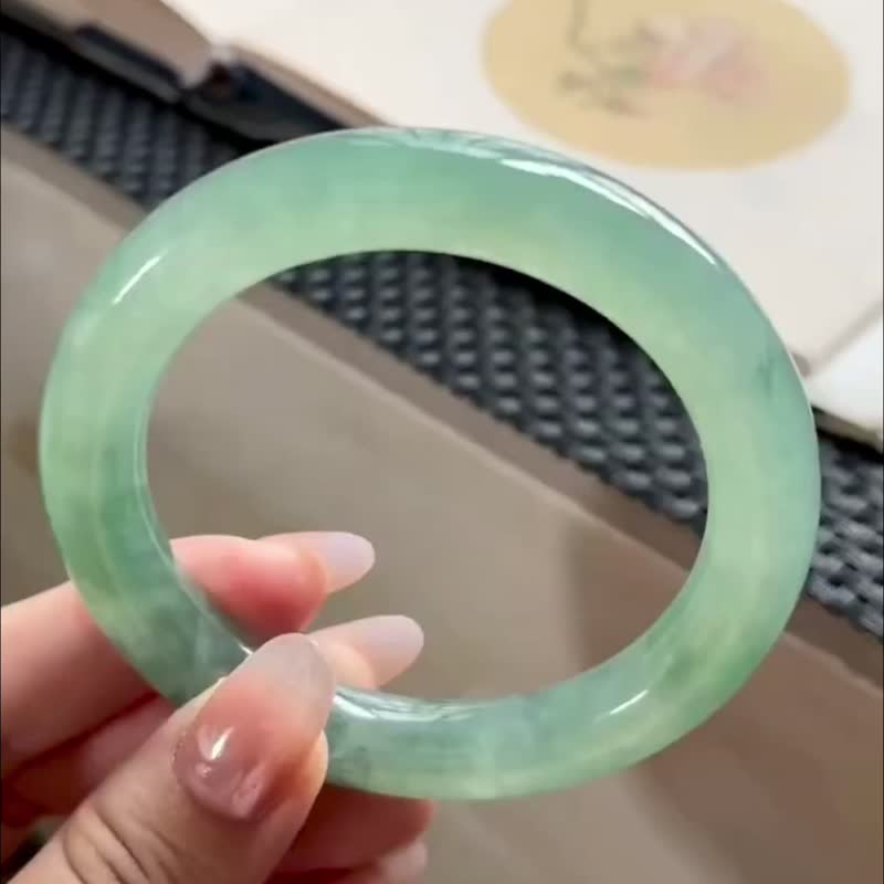 冰种 天然翡翠 缅甸 A玉 玉镯 • 冰种湖绿翡翠圆镯 - 手链/手环 - 玉石 绿色