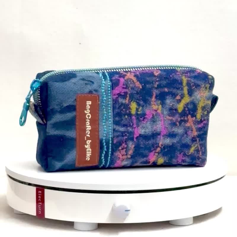 BC 拼布彩绘Mini 化妆包/收纳包 - 化妆包/杂物包 - 棉．麻 蓝色