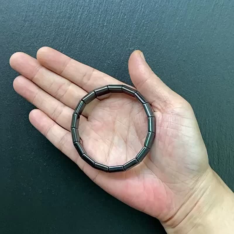 能量水晶-金属光感黑胆石造型手排 手环 手链 避邪挡煞 防小人 - 手链/手环 - 水晶 黑色