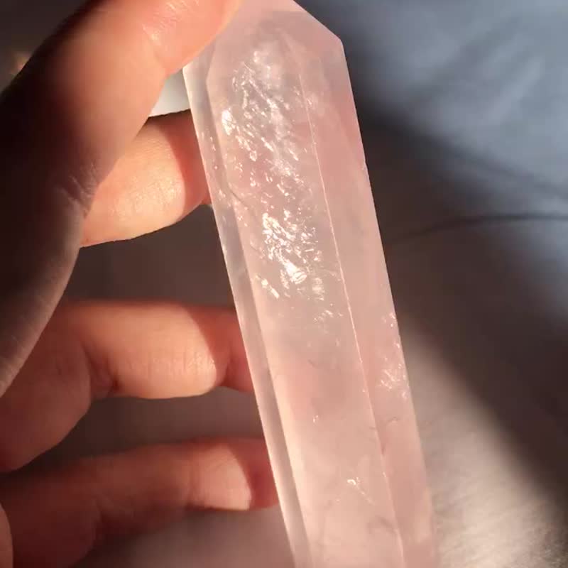 莫桑比克 彩虹 透亮 粉晶柱 粉水晶 手把玩 原石 水晶 rose - 摆饰 - 水晶 粉红色