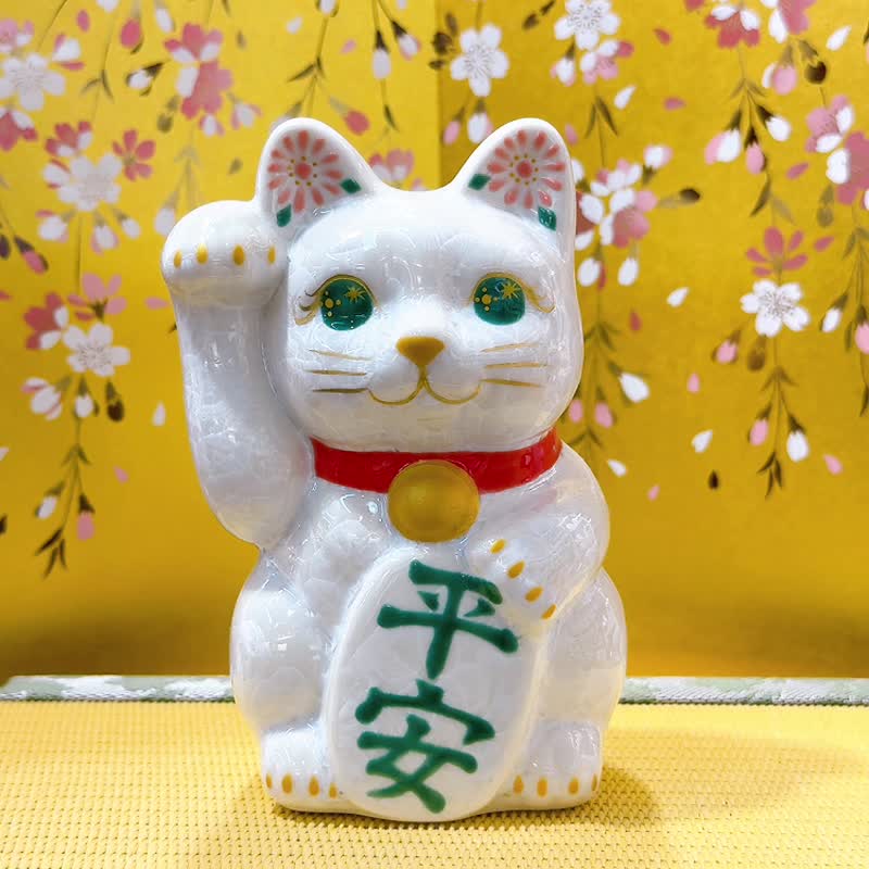 【银藤守安】日本清水烧招财猫 | 花结晶 白 - 平安 右 - 摆饰 - 瓷 白色