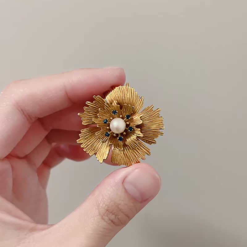 Krementz 14K包金 花朵珍珠胸针-海报款 - 胸针 - 贵金属 金色
