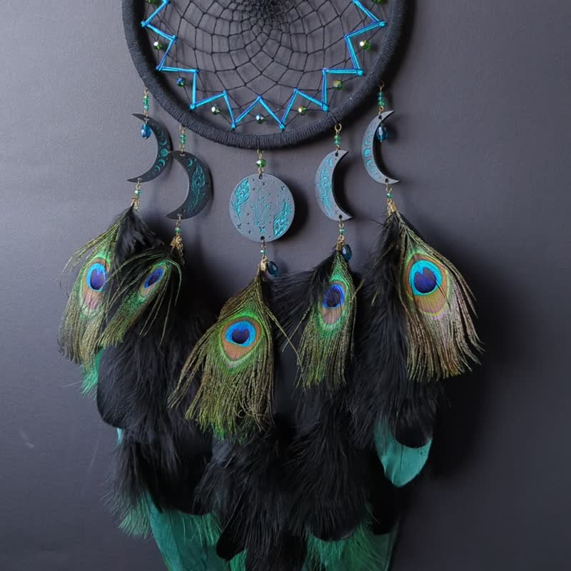 Emerald Green Dream Catcher with Peacock | Lunar with Moon Phases  เครื่องดักฝัน - 墙贴/壁贴 - 玻璃 黑色