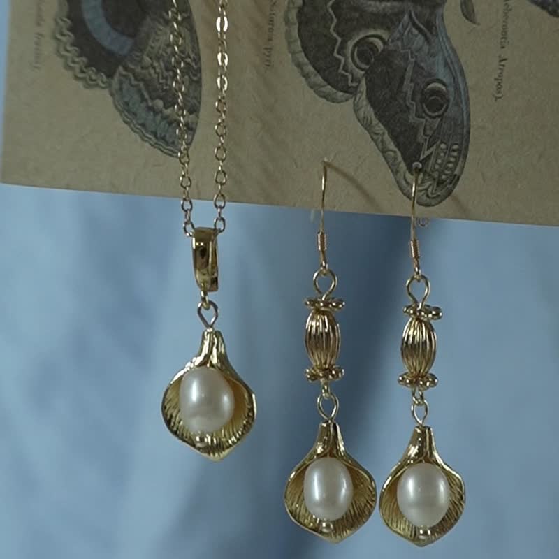 项链坠 | Golden Shell 珍珠金壳 - 项链 - 其他材质 金色