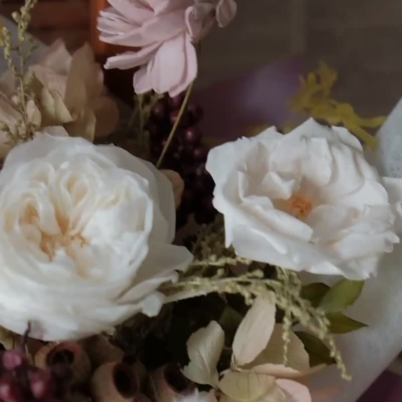 现货免等 / 永生花束 永生花 不凋花 索拉花 干燥花 大人感 玫瑰 - 干燥花/捧花 - 植物．花 紫色