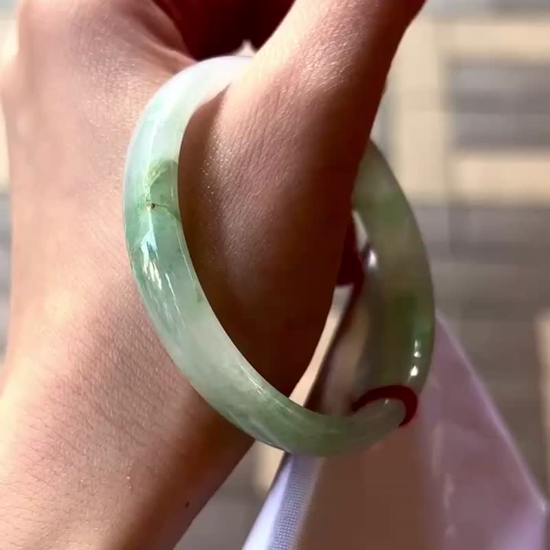 天然翡翠 缅甸翡翠 A玉 玉镯 • 冰种白底青翡翠福镯 - 手链/手环 - 石头 绿色