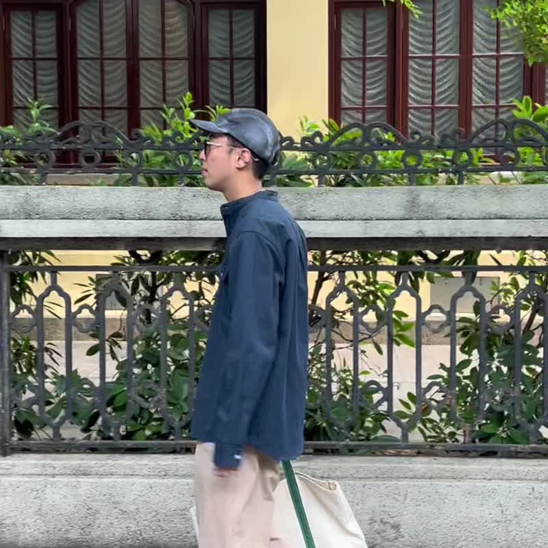SHIRT 藍綠配色泡泡紗質感襯衫 寬鬆套頭舒適休閒條紋輕薄長袖衫 - 男装衬衫 - 棉．麻 蓝色