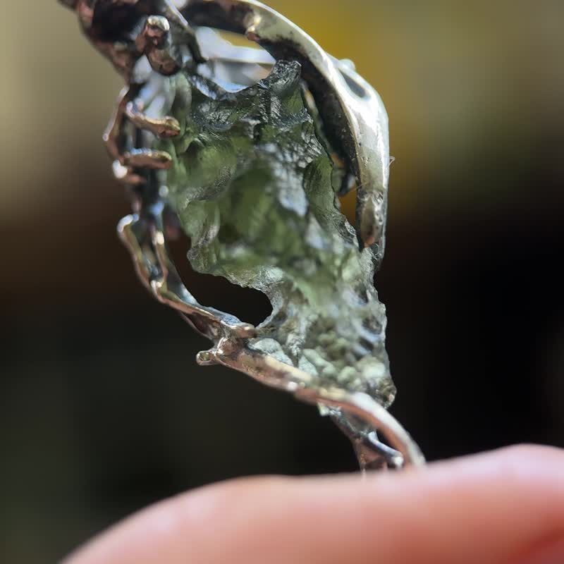 Moldavite / 捷克陨石 / 山神的祷文 - 项链 - 半宝石 绿色
