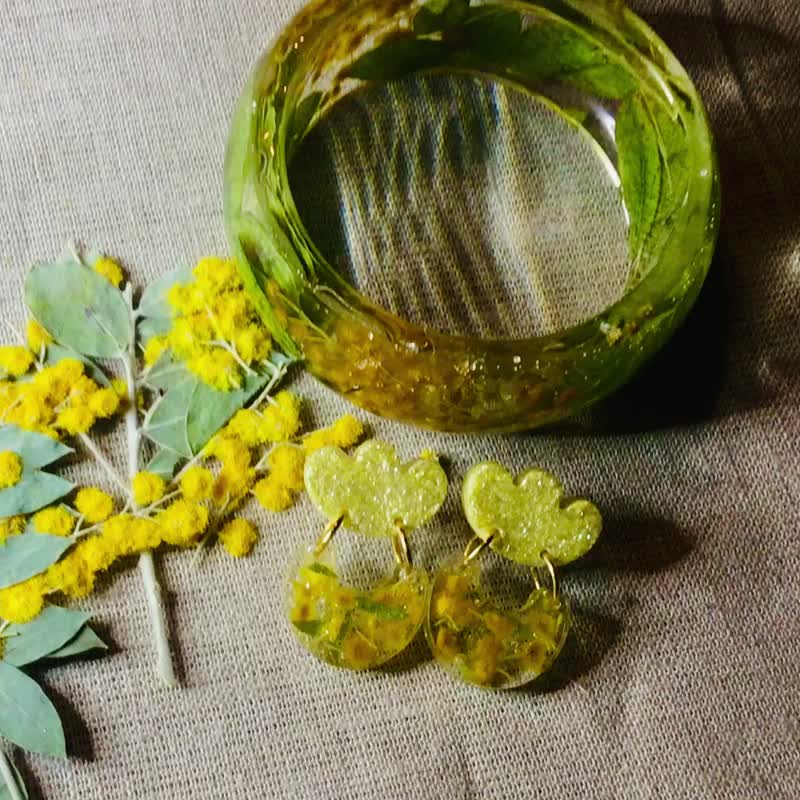 含羞草花手镯与耳环饰品组，真实干燥含羞草花 - 手链/手环 - 树脂 