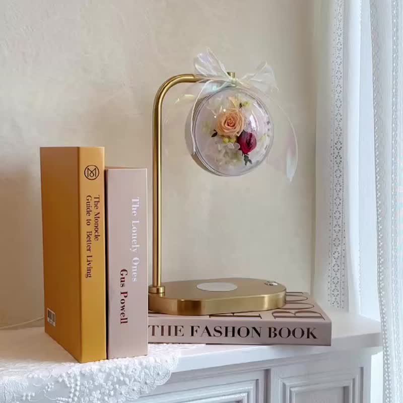 SeeYou・Light Up系列 三段式玫瑰永生花夜灯 - 干燥花/捧花 - 植物．花 白色