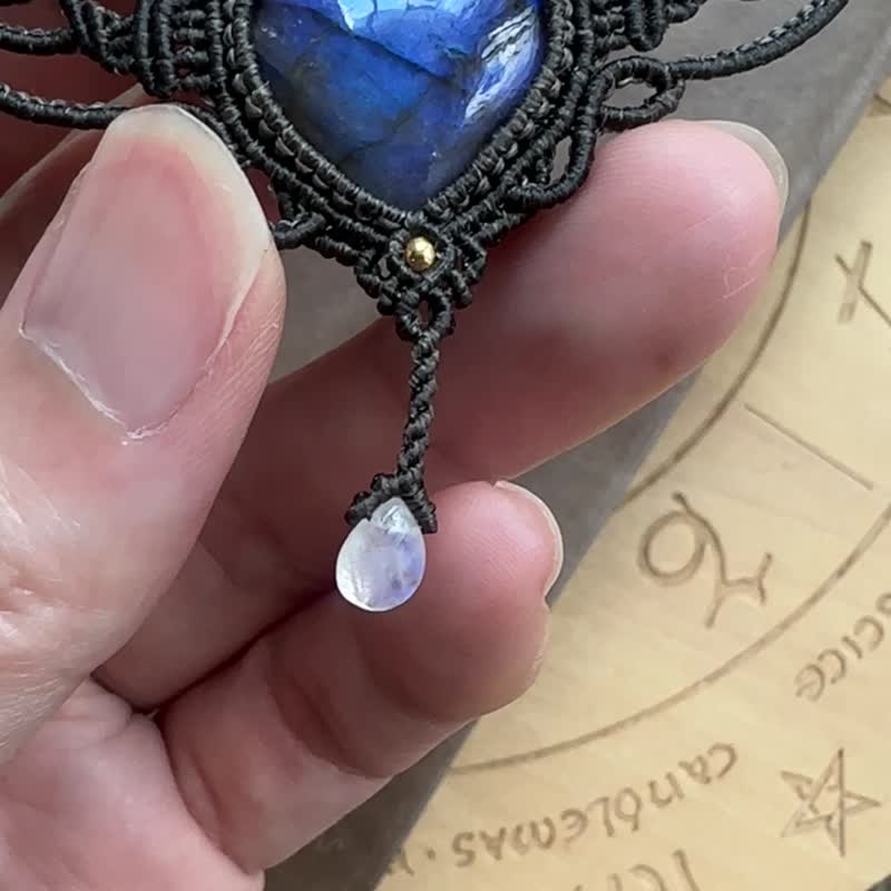 N803 蜡线编织 拉长石 月亮石 铜珠 颈链 (可调长度) - 项链 - 宝石 灰色