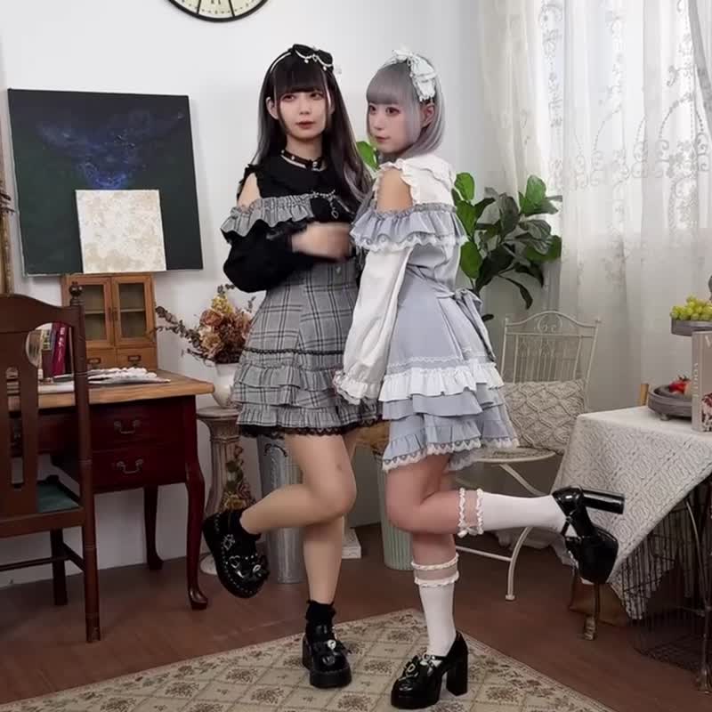 原创冬夜圣愿地雷量产型格纹荷叶边露肩长袖洋装短裤套装JJ2516 - 洋装/连衣裙 - 棉 