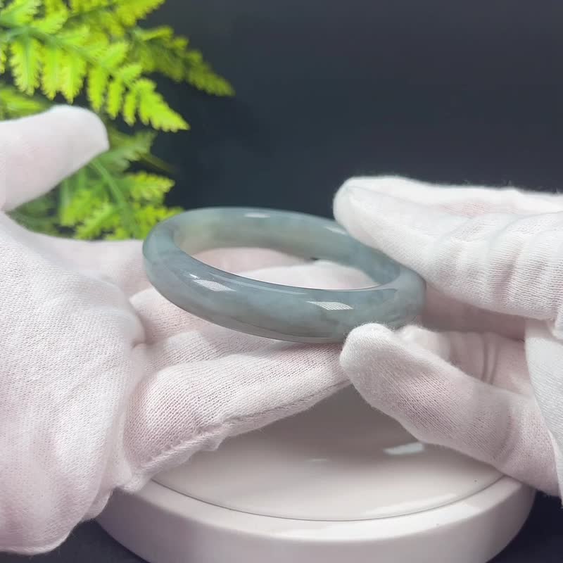 和田玉烟紫手镯57MM 老料紫罗兰渐变玉手环 附证书 玉质温润细腻 - 手链/手环 - 玉石 
