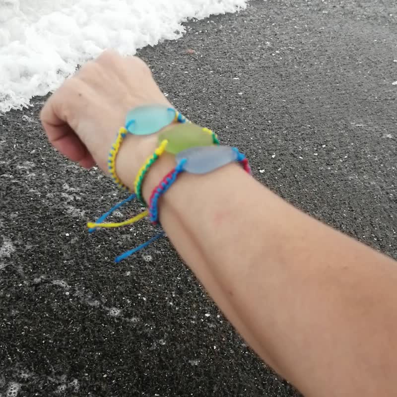 Sea Glass Bracelet 幸運手環 Sea Glass Jewelry 衝浪手環  蠟線手環Everyday Jewelry女朋友禮物 編織手環 - 手链/手环 - 琉璃 多色