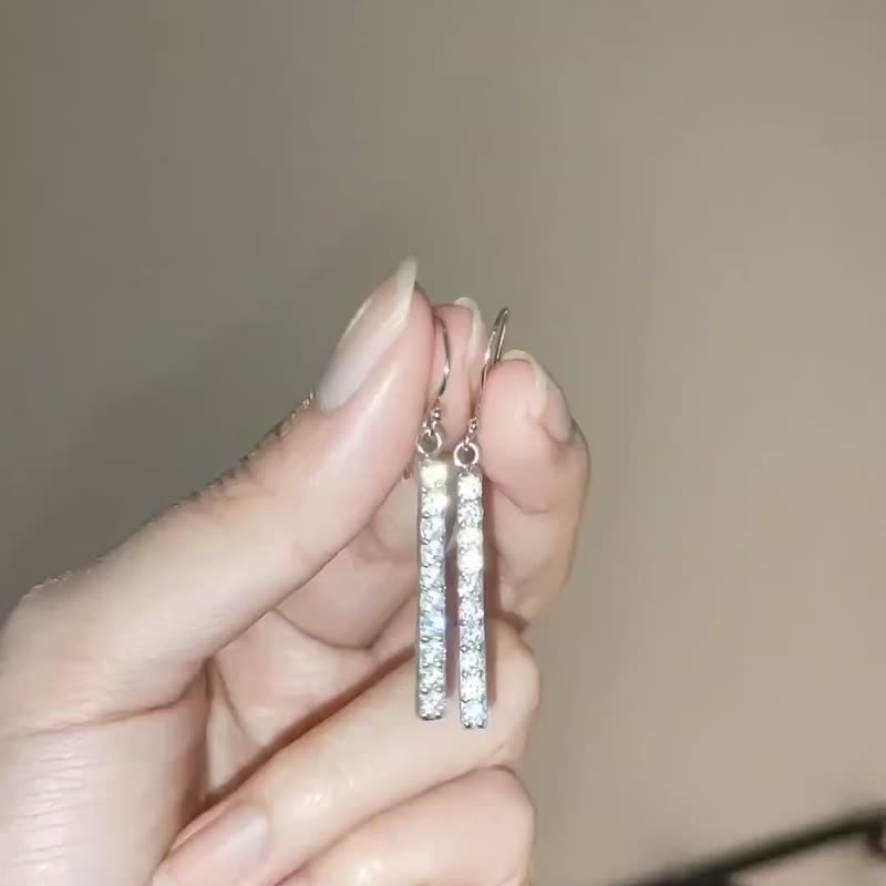 925 Sterling Silver Lady Night Earrings earrings - Cubic Zirconia(CZ) - 耳环/耳夹 - 纯银 银色