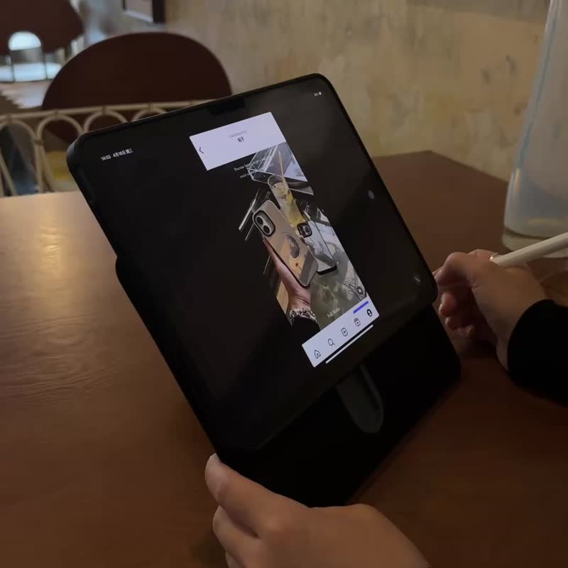 【一秒切换高度&方向】不发黄多折式MagSafe滑轨可拆盖iPad保护壳 - 平板/电脑保护壳 - 塑料 多色