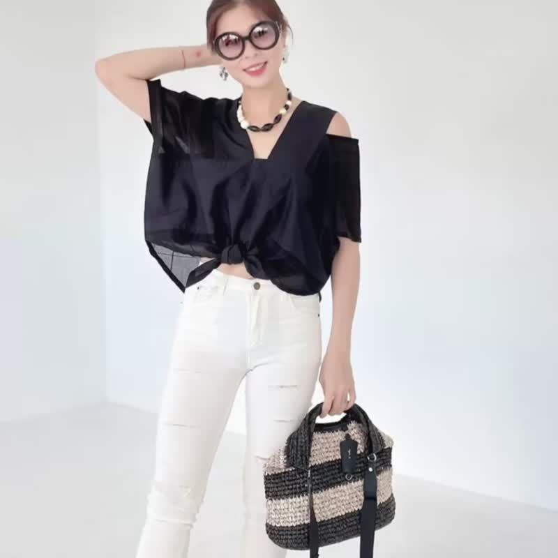 黑色拼接半透明四方格下摆蝴蝶结四角衣四方衣 - 女装背心 - 棉．麻 黑色