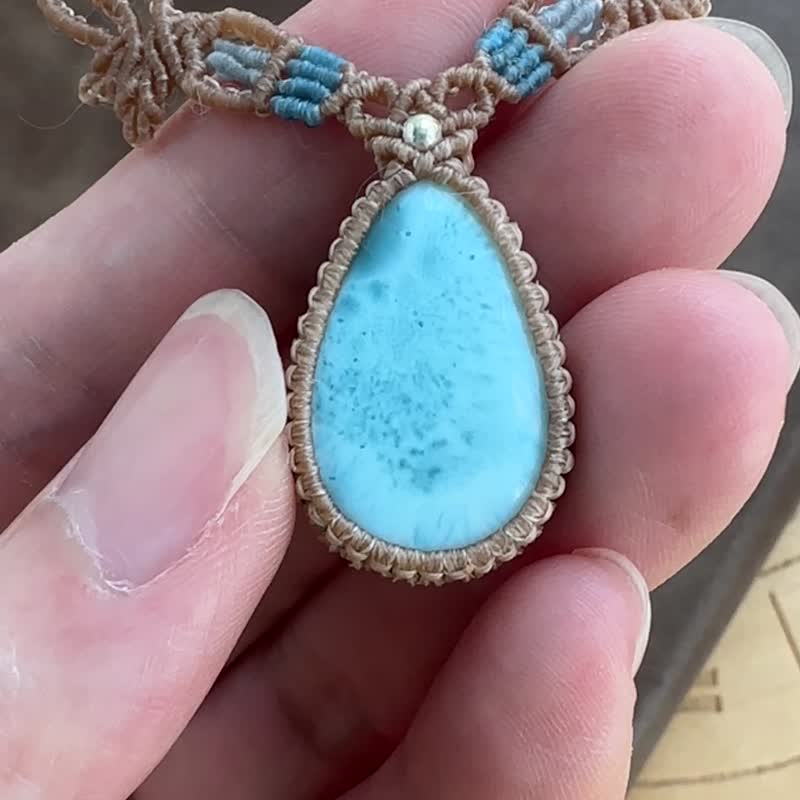 N842 蜡线编织 拉利玛 (海纹石) 银珠 颈链 (可调长度) - 项链 - 宝石 卡其色