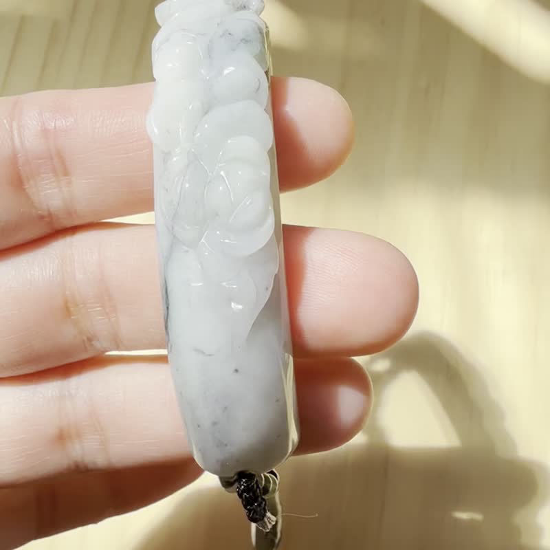 手工翡翠手镯 - 静谧牡丹 - 手链/手环 - 玉石 灰色