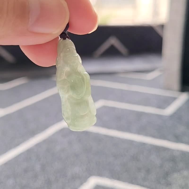 【亲翠】天然翡翠 冰绿润润和蔼开脸财神爷调整式绳链 佛系 - 项链 - 玉石 绿色