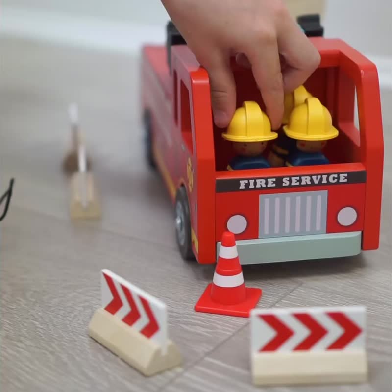 消防救援车 - 玩具/玩偶 - 木头 