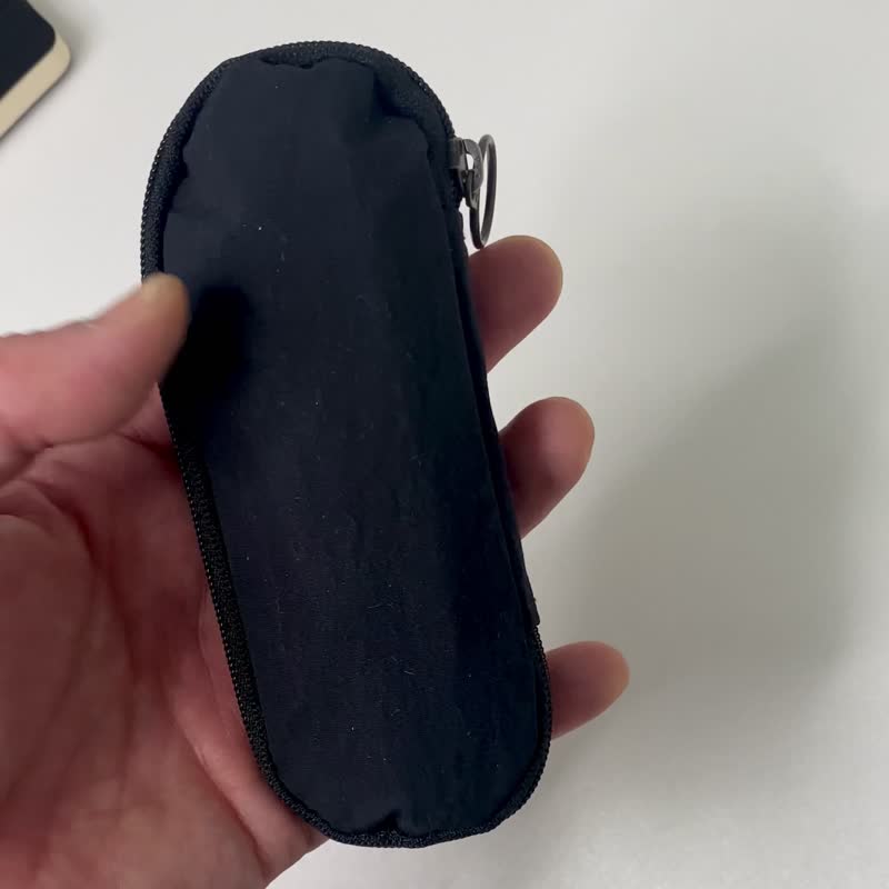 运动旅行笔袋 掌心大小 - 铅笔盒/笔袋 - 棉．麻 黑色