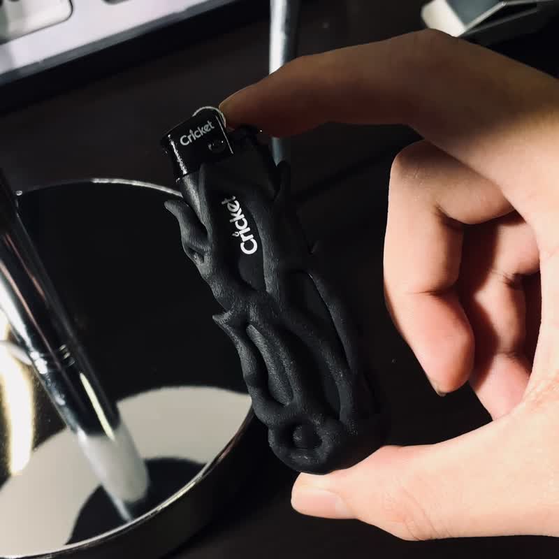 panq's 一般版打火机壳 Bapca Lighter Case 01 雾黑 - 钥匙链/钥匙包 - 树脂 黑色