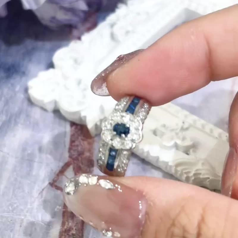 Pt900铂金中古蕾丝花纹设计蓝宝石钻石戒指 - 戒指 - 宝石 蓝色