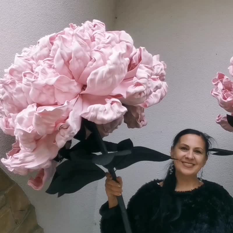 特大牡丹。浅粉红色泡沫花。婚礼独特的装饰。大额牡丹 - 墙贴/壁贴 - 其他材质 