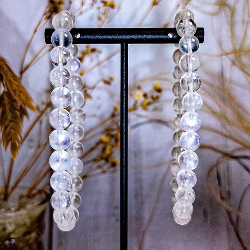 【斯里兰卡高品 5A 透体蓝月光石】透体带效应/水晶手串/一物一拍 - 手链/手环 - 水晶 蓝色