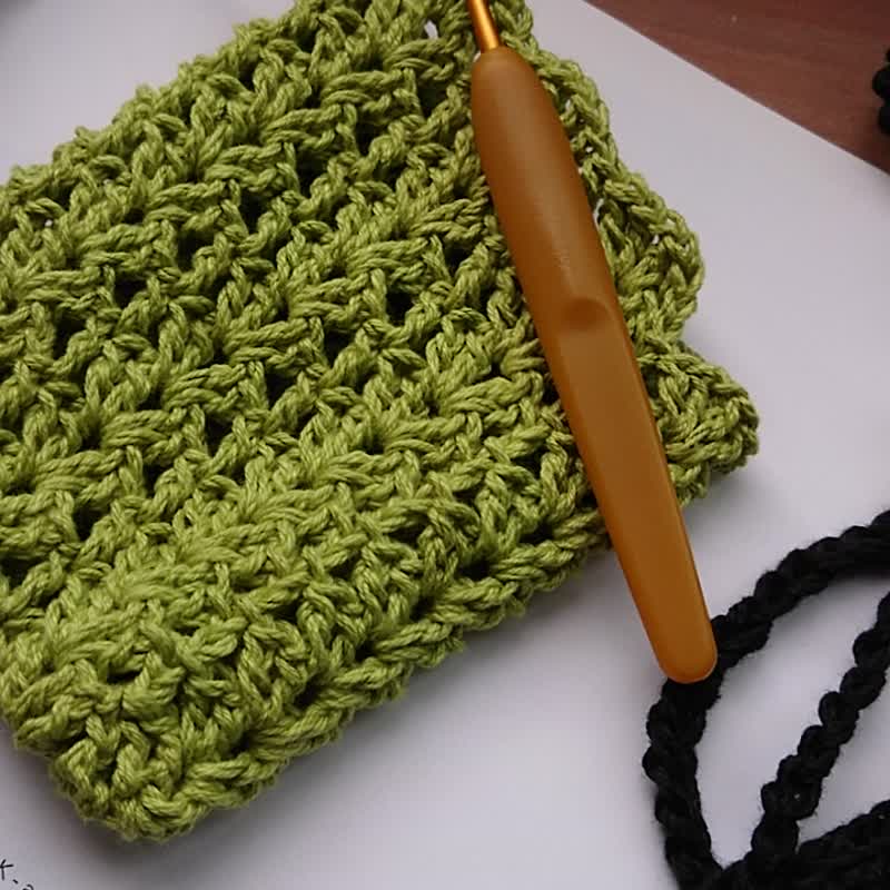 现货 手工纯棉线编织 /法式篓空手机袋/可调节式背带/手机袋 - 侧背包/斜挎包 - 棉．麻 多色