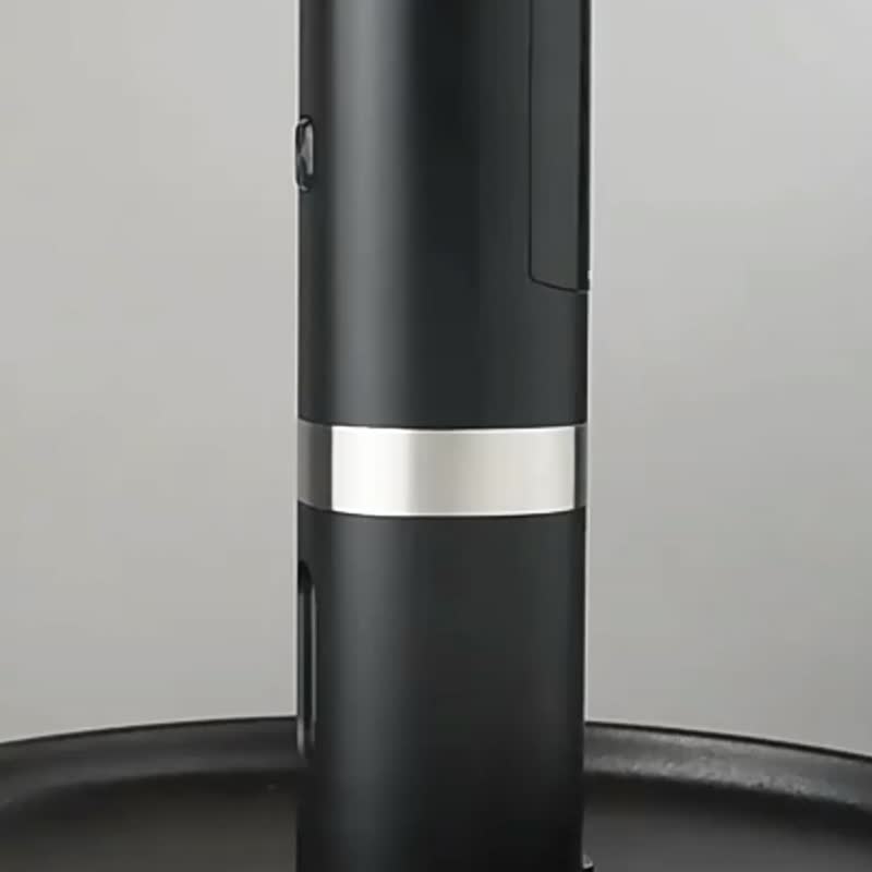 SHCJ生活采家 MillJar电动研磨调味瓶 胡椒盐粒 - 调味罐/酱料瓶 - 塑料 黑色