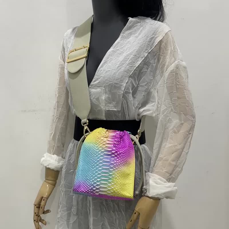 蟒蛇皮包 蛇皮包 蟒蛇皮手拿包 - 手拿包 - 真皮 多色