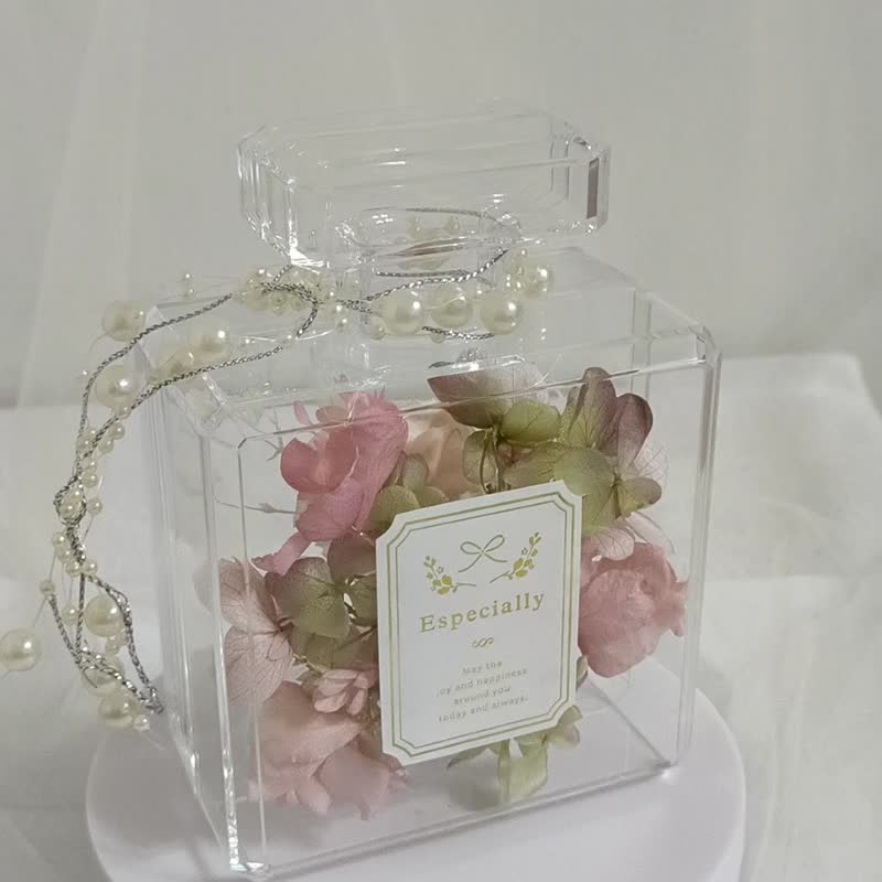 永生花康乃馨香水瓶 情人节生日工商企业赠品课程七夕情人节花束 - 干燥花/捧花 - 植物．花 多色