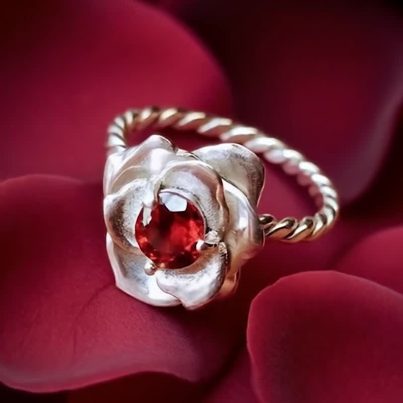 【Captain Flint手作银饰】玫瑰绽语 石榴石纯银戒指 MIT自做自售 - 戒指 - 宝石 红色