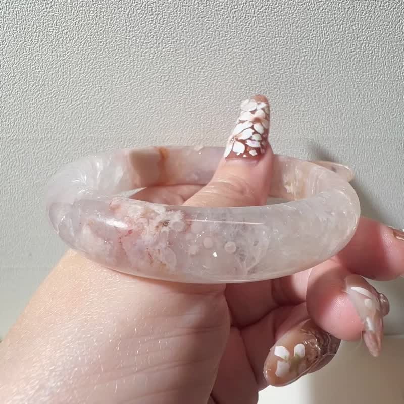 樱花玛瑙手镯 玛瑙手镯 爆晶闪耀粉花 正镯56圈口 - 手链/手环 - 玉石 