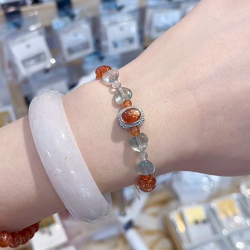 小精品阿鲁沙金太阳共生水晶爱心蝴蝶结水晶设计款化太岁积极正面 - 手链/手环 - 水晶 红色